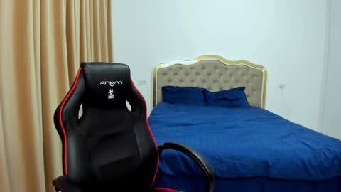  Javi  online show from September 19, 9:26 pm