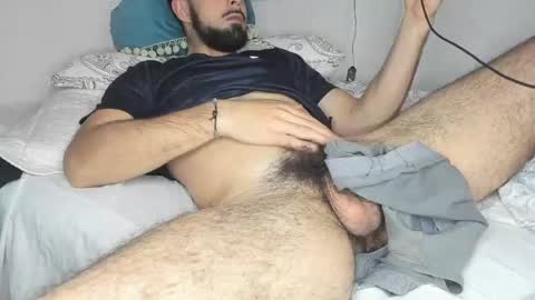 Javier  online show from May 17, 9:00 pm