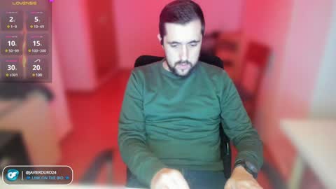 Snapshot of javierduro24 chatting on January 12, 4:40 pm javierduro24 online show from January 12, 4:40 pm