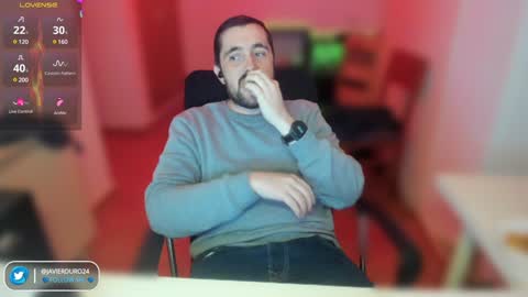 Snapshot of javierduro24 chatting on January 16, 6:59 pm javierduro24 online show from January 16, 6:59 pm