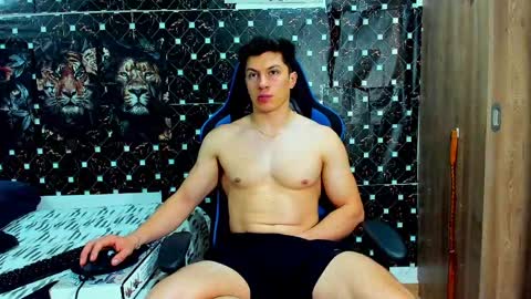 Javier online show from May 15, 10:28 pm