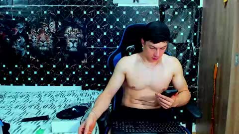 Javier online show from May 19, 2:07 am