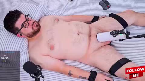 Snapshot of jax_luna chatting on October 28, 4:49 am Jax Luna online show from October 28, 4:49 am