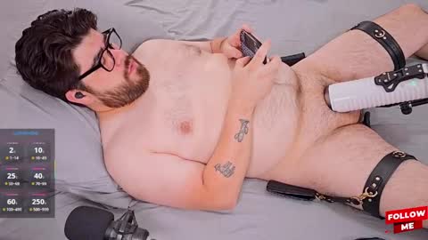 Snapshot of jax_luna chatting on April 26, 2:15 pm Jax Luna online show from April 26, 2:15 pm