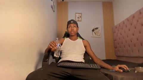 Snapshot of jax_maliq chatting on October 4, 2:09 am jax_maliq online show from October 4, 2:09 am