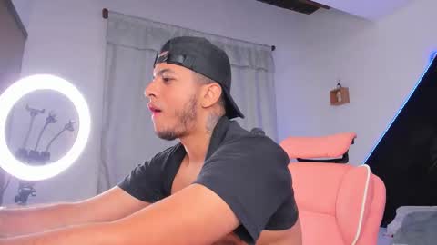 Jax online show from February 10, 4:38 am