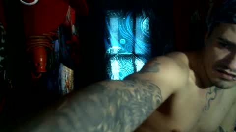 Snapshot of jax_skyfallin chatting on February 1, 1:09 pm jaxxx666 online show from February 1, 1:09 pm