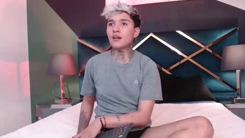 JAX online show from December 21, 3:57 am