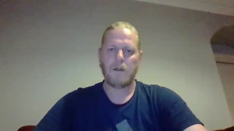 Snapshot of jaxx7777 chatting on December 4, 2:32 am jaxx7777 online show from December 4, 2:32 am