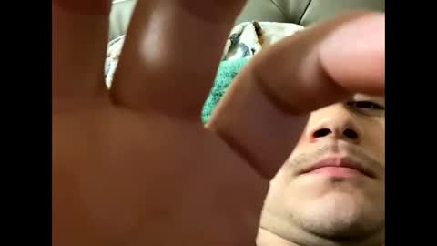 Snapshot of jay99w chatting on January 30, 5:30 am Jay99 online show from January 30, 5:30 am