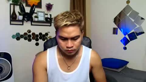 Snapshot of jay_hotcummer chatting on January 15, 8:52 am JL online show from January 15, 8:52 am