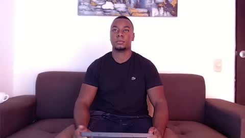 Snapshot of jay_smit chatting on February 14, 8:05 pm jay smit online show from February 14, 8:05 pm