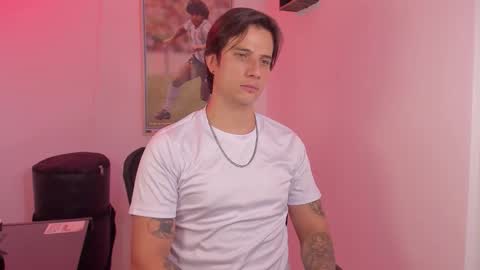 Jay Alvarrez online show from February 14, 9:55 pm