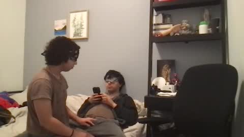 Snapshot of jayandjays chatting on February 16, 1:24 am jayandjays online show from February 16, 1:24 am