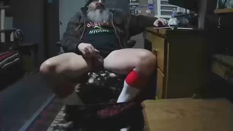 Snapshot of jaycanbefun chatting on October 16, 2:51 pm Grand Zaddy or Jay its casual online show from October 16, 2:51 pm