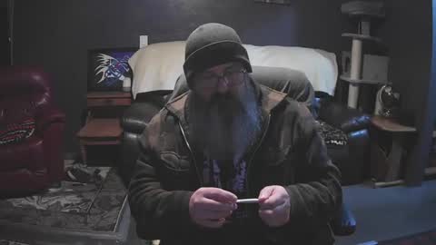 Grand Zaddy or Jay its casual online show from November 6, 3:18 am