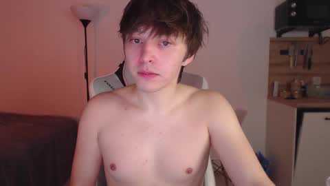 Snapshot of jayce_icestone chatting on September 21, 11:28 pm Jayce online show from September 21, 11:28 pm