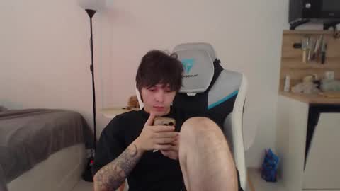 Snapshot of jayce_icestone chatting on September 25, 1:26 pm Jayce online show from September 25, 1:26 pm