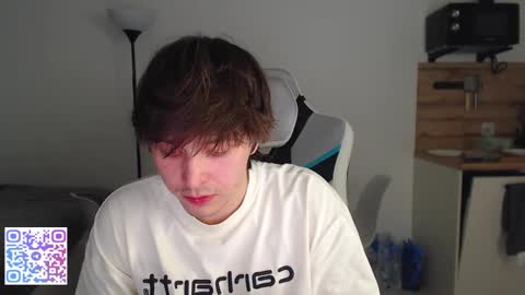 Snapshot of jayce_icestone chatting on October 8, 9:56 pm Jayce online show from October 8, 9:56 pm