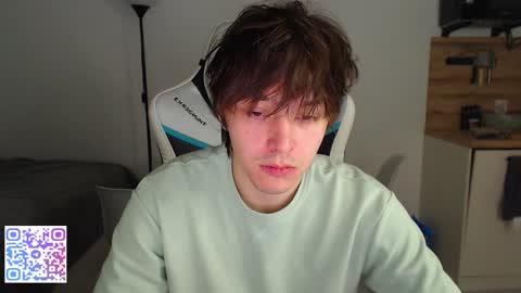 Snapshot of jayce_icestone chatting on October 11, 9:46 pm Jayce online show from October 11, 9:46 pm