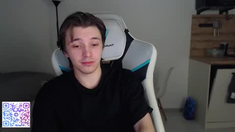 Snapshot of jayce_icestone chatting on October 26, 6:41 am Jayce online show from October 26, 6:41 am