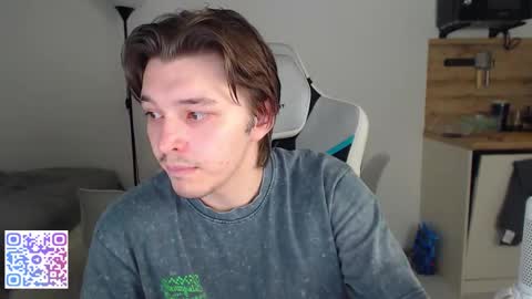 Snapshot of jayce_icestone chatting on October 30, 4:19 pm Jayce online show from October 30, 4:19 pm