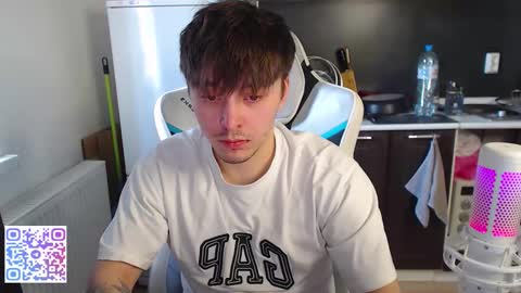 Snapshot of jayce_icestone chatting on March 12, 12:22 pm Jayce online show from March 12, 12:22 pm