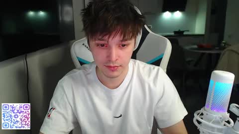 Snapshot of jayce_icestone chatting on March 23, 3:05 pm Jayce online show from March 23, 3:05 pm