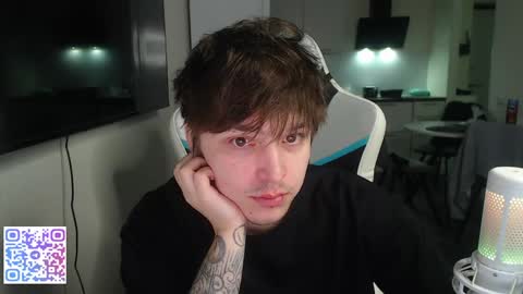 Jayce online show from May 3, 2:45 pm