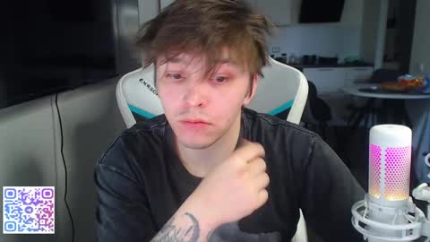 Jayce online show from May 11, 4:04 pm