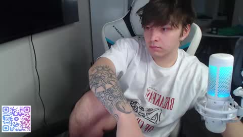 Jayce online show from May 15, 4:36 pm