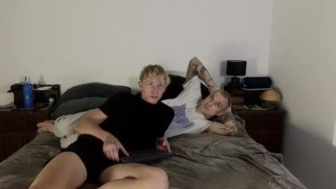 Snapshot of jaycex_69 chatting on January 17, 5:38 pm THE HOUSE online show from January 17, 5:38 pm