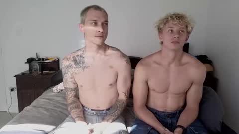 Snapshot of jaycex_69 chatting on January 18, 2:32 pm THE HOUSE online show from January 18, 2:32 pm