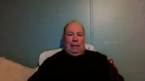 Snapshot of jaycu1962 chatting on February 20, 12:41 am Jay online show from February 20, 12:41 am