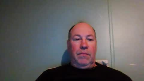 Snapshot of jaycu1962 chatting on February 23, 3:24 am Jay online show from February 23, 3:24 am