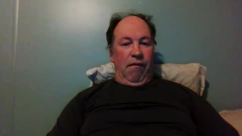 Snapshot of jaycu1962 chatting on September 25, 6:17 am Jay online show from September 25, 6:17 am