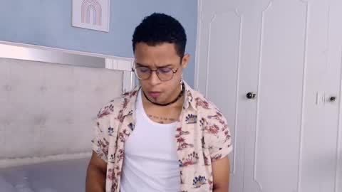 Jayden Morris online show from November 2, 6:10 pm