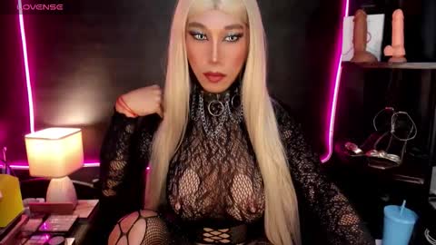 Snapshot of jayetan chatting on March 16, 12:42 pm jayetan online show from March 16, 12:42 pm