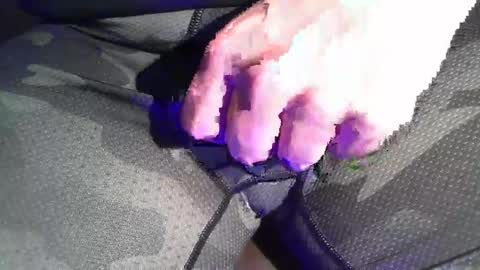 Snapshot of jayholew chatting on March 28, 8:25 am jayholew online show from March 28, 8:25 am