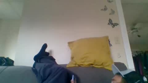 make me play online show from December 6, 6:50 pm