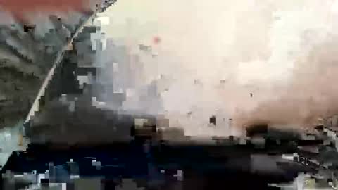 jayjaync3 online show from April 11, 12:04 am