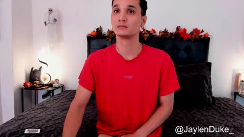 Snapshot of jaylen_and_duke chatting on October 31, 11:00 am Jaylen and duke online show from October 31, 11:00 am