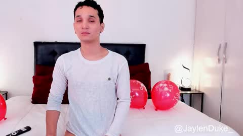 Jaylen and duke online show from December 22, 11:07 am