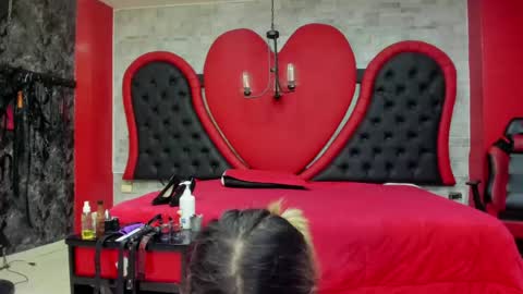 jaylen_bdsm online show from May 8, 11:59 am