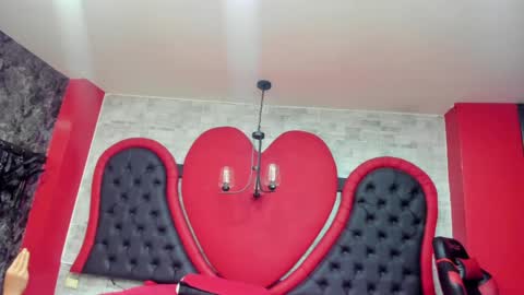 jaylen_bdsm online show from May 12, 11:51 am