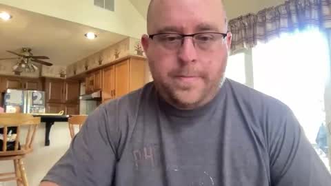 jayredneck online show from November 14, 5:00 pm