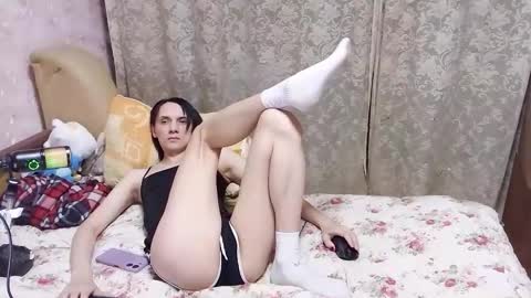 Drama Queen online show from April 3, 4:32 am