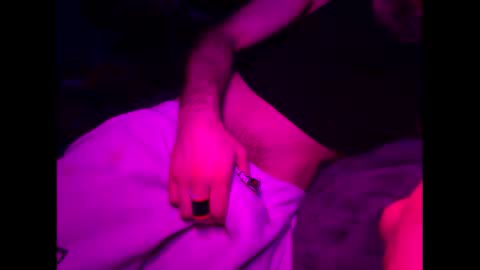 Snapshot of jaysobricked chatting on December 19, 11:01 pm Jaysobricked online show from December 19, 11:01 pm