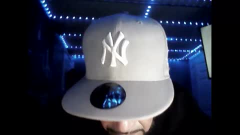 Snapshot of jaystarreal69 chatting on April 5, 5:37 am jaystarreal69 online show from April 5, 5:37 am