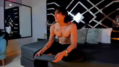 Jay Taylor online show from May 21, 11:39 am